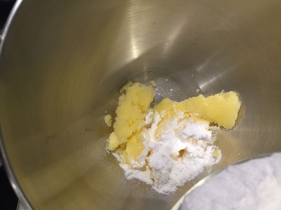 Cream 150 clarified butter+100 g icing sugar