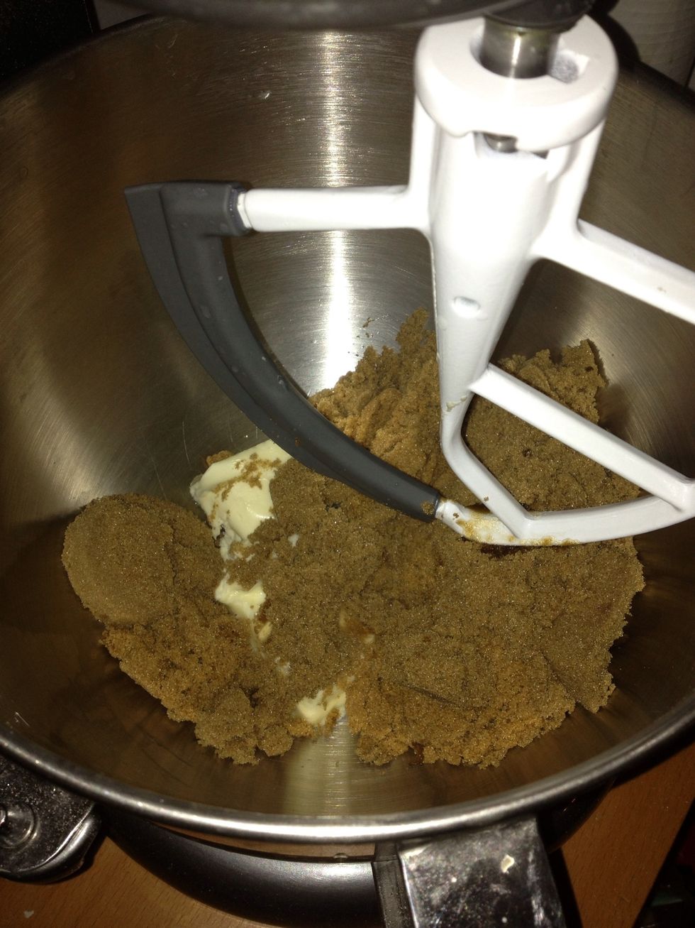 Cream shortening and sugar on medium speed until light and fluffy, about 5 minutes.