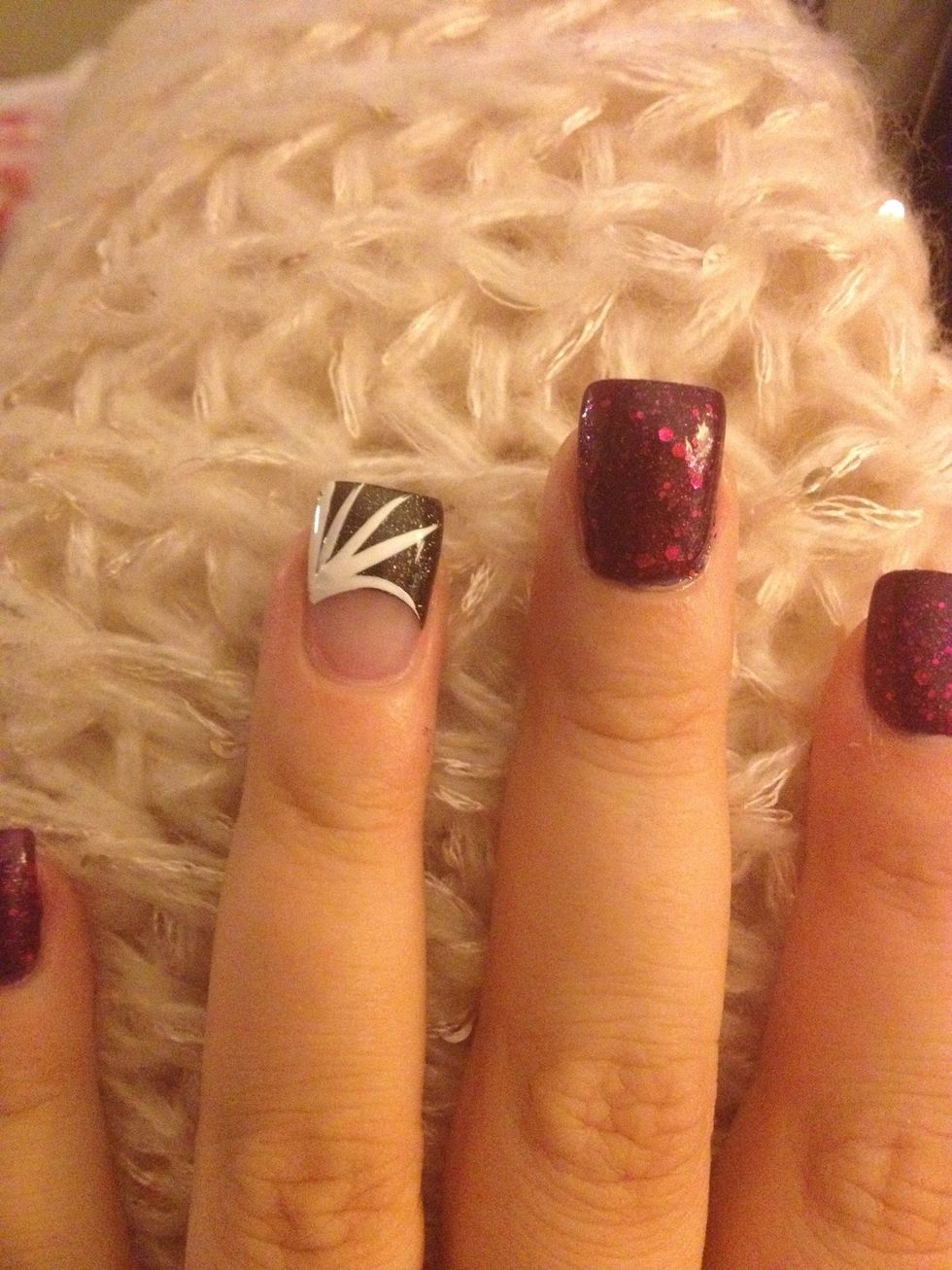 Create more lines from the same corner of the nail!