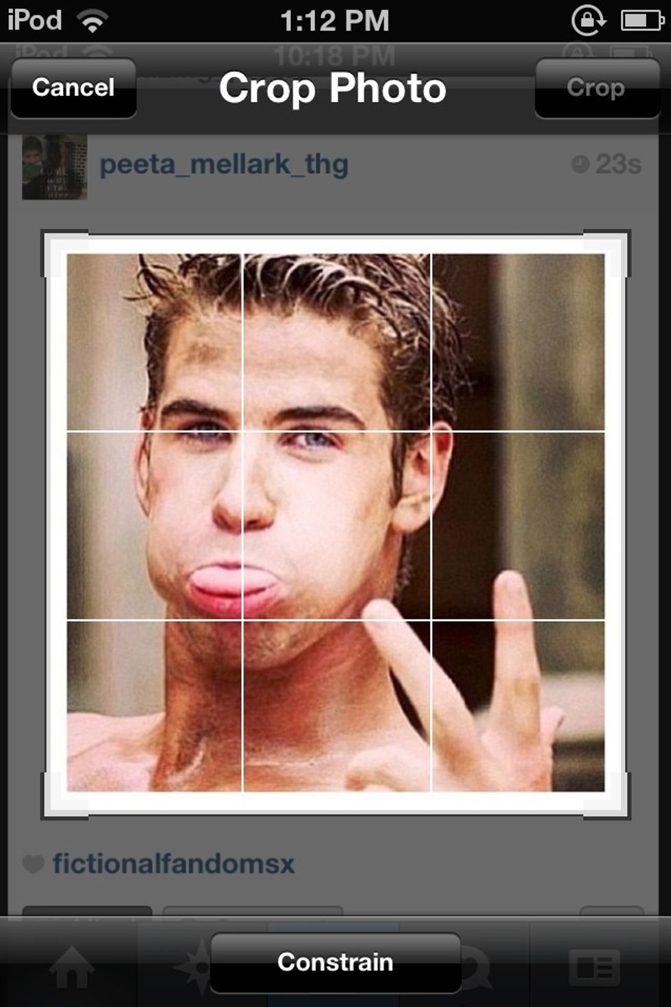 Crop it so its square. And then figure out where the middle is.