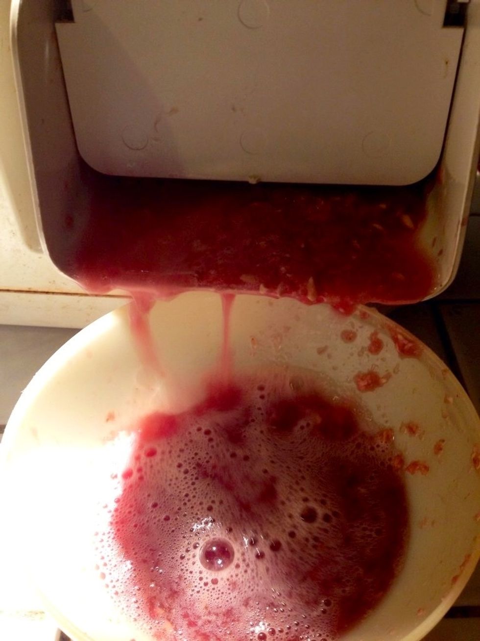 Crush the arils (red seeds) to bring out the juice (with a puree press, for example) and pass the juice through a strainer. Need to re-crush.