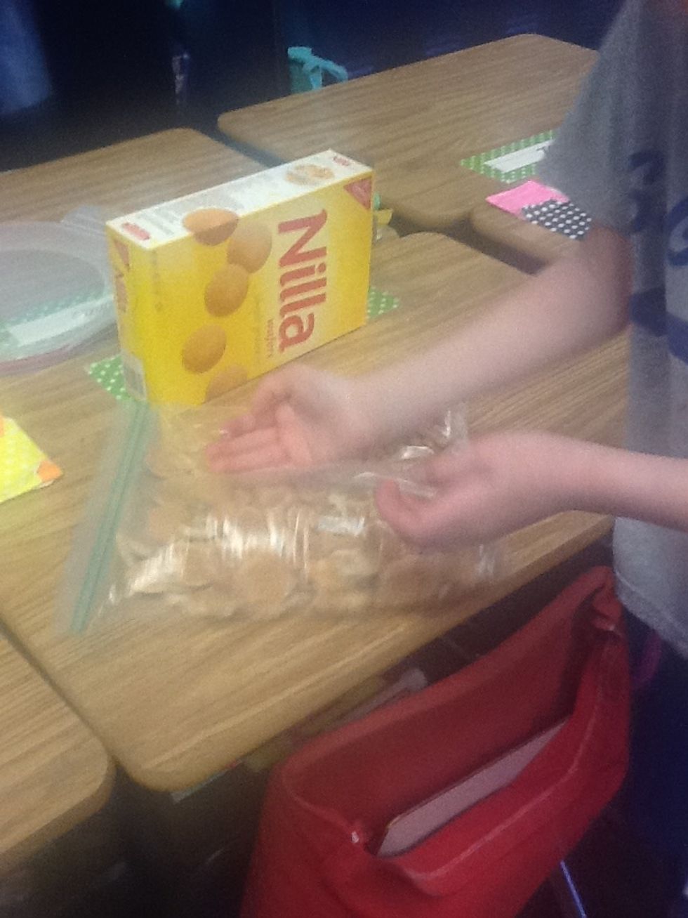 Crush vanilla wafers