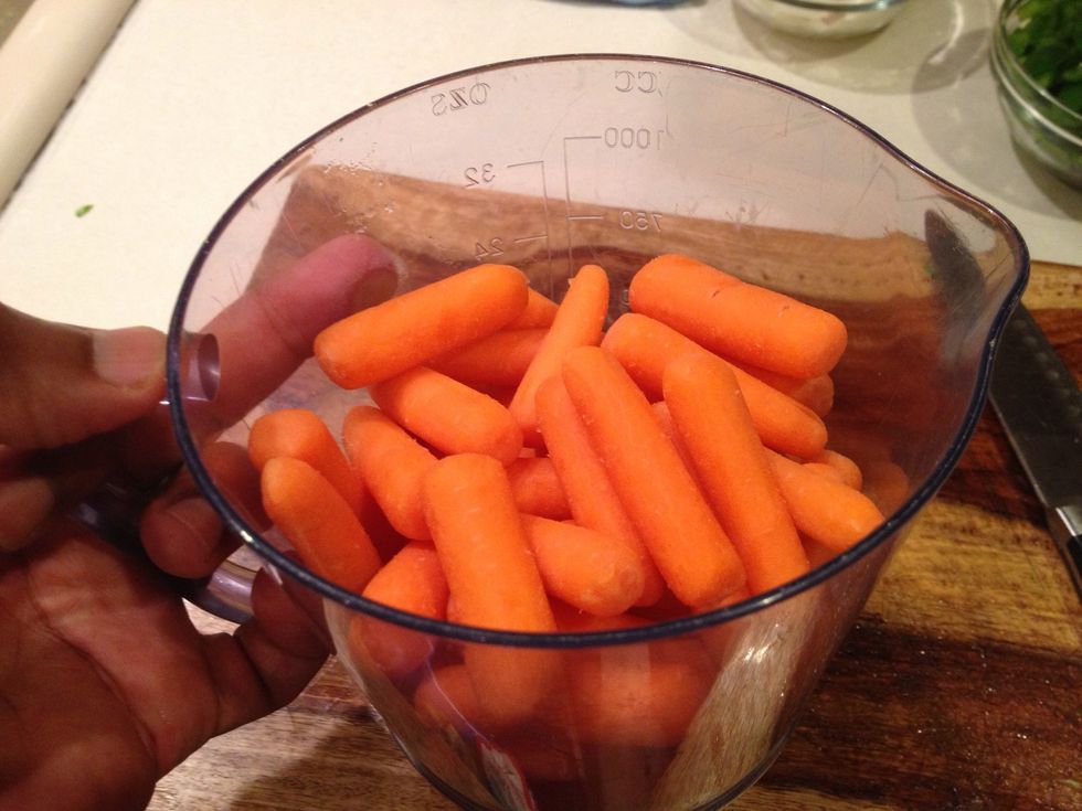 Cup baby carrots or sliced carrots
