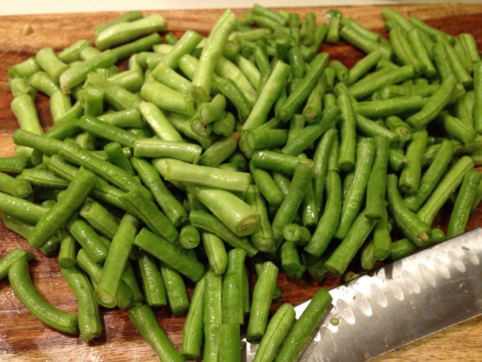 Cups green beans cut into 2-inch pieces