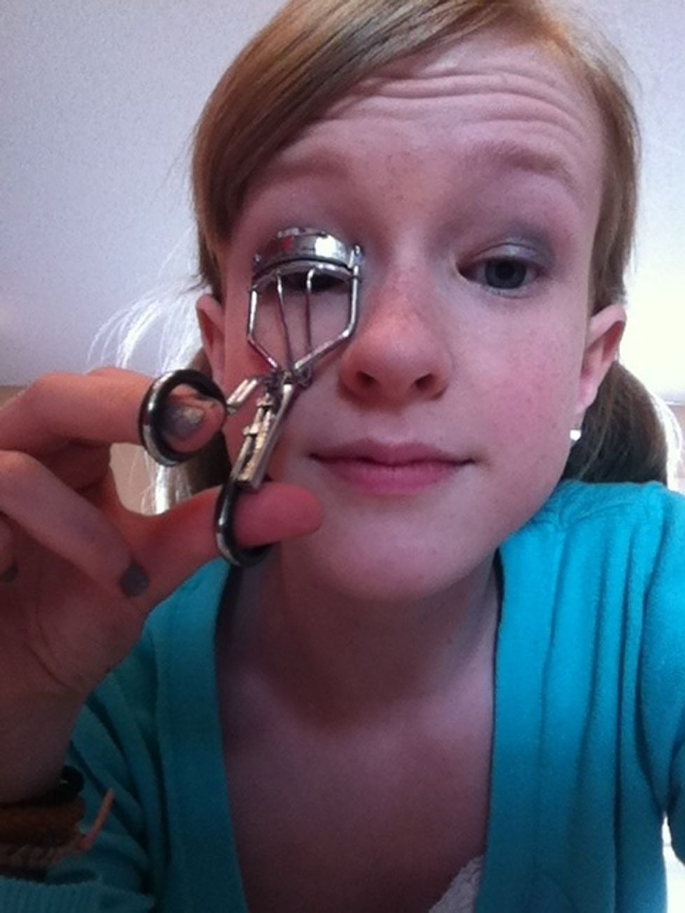 Curl your lashes...(optional)