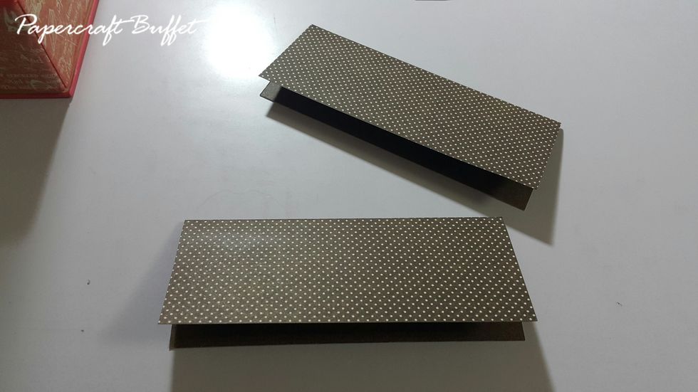Cut 2pcs of 4-3/4"(W)x3-3/4"(H) and fold into half, which form 2 strips of 4-3/4"(W)x1-7/8"(H).