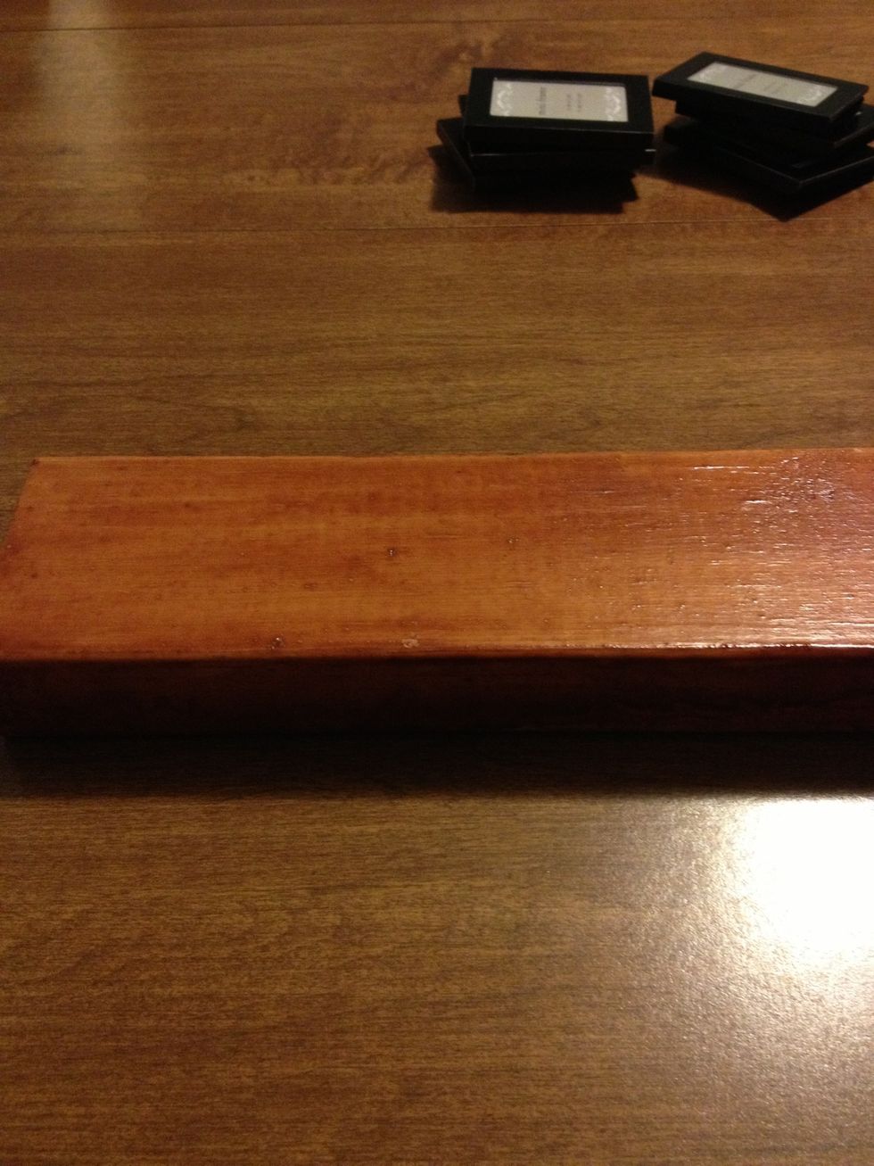 Cut 2x4 to desired length depending on the length of the name. Stain the 2x4 with the desired color and allow for the stain to properly dry (24hours).