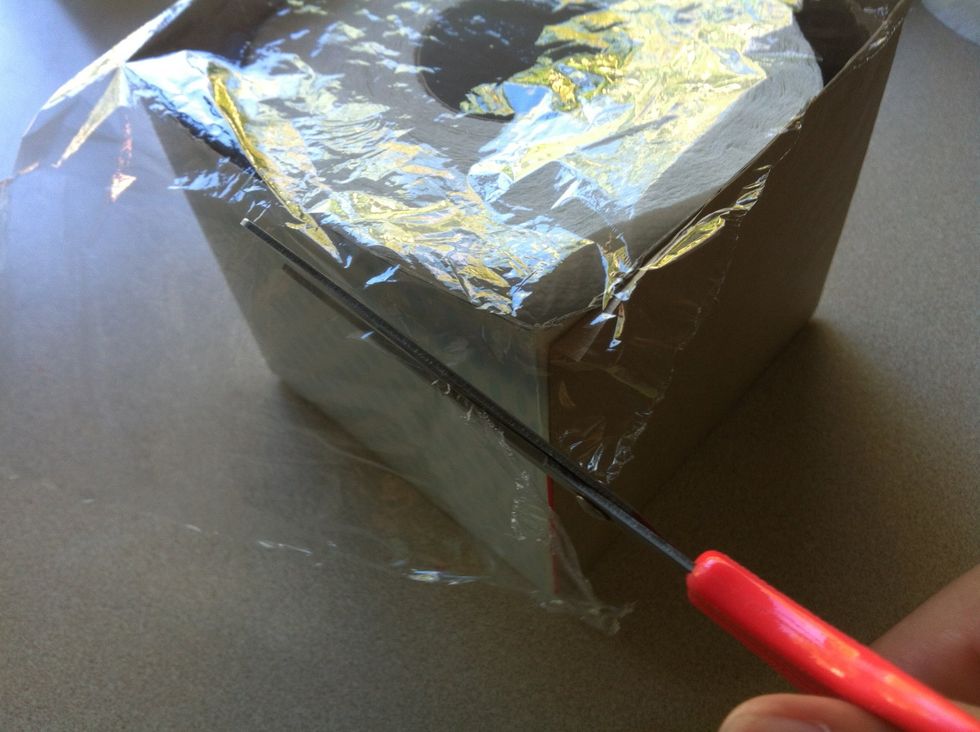 Cut again until all sides r about 1 cm or less from the edge