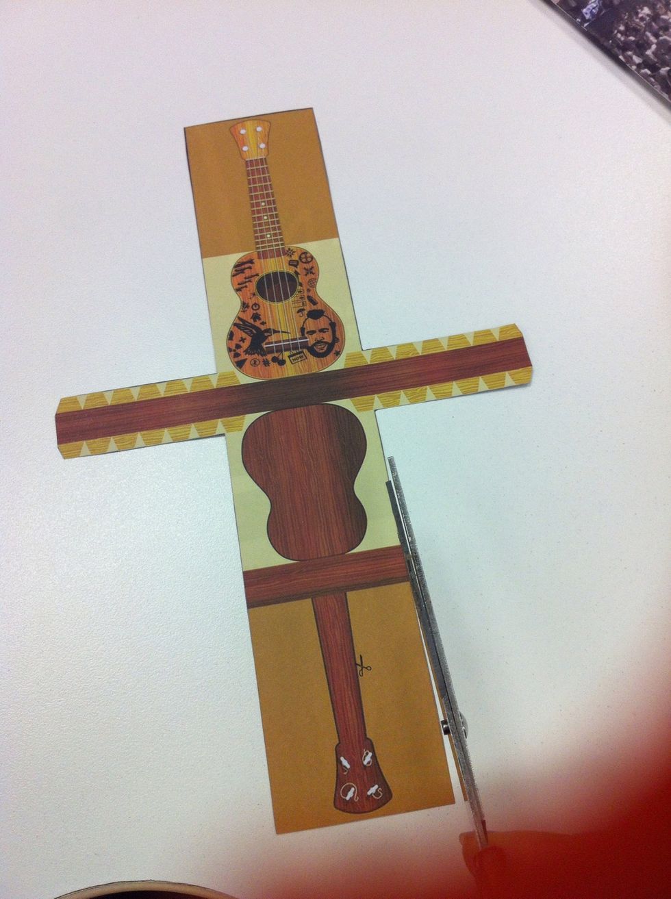 Cut along the edge of the model.