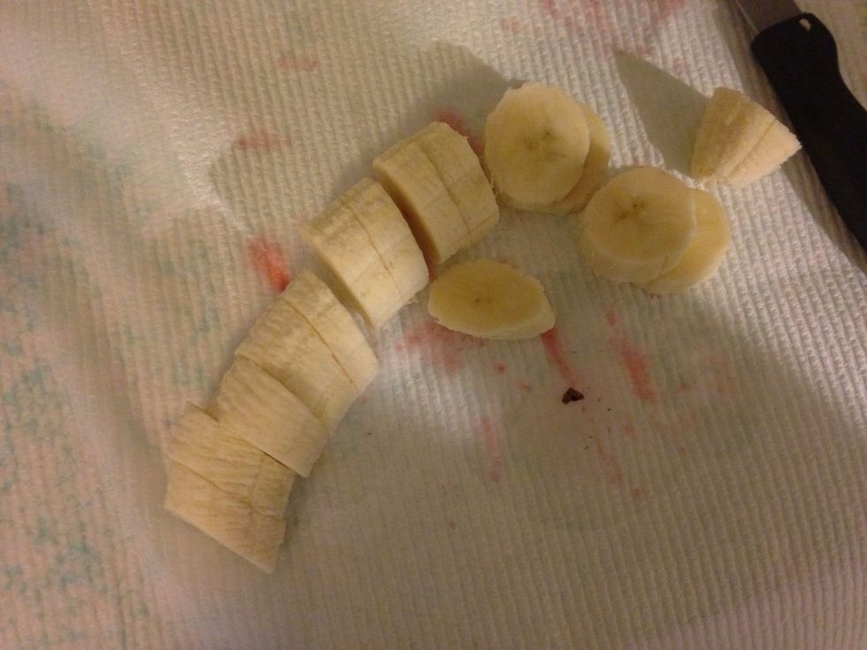 Cut another banana