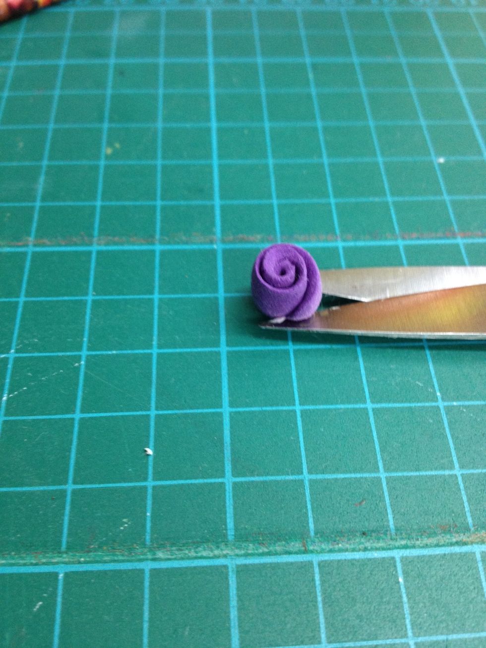 Cut away the bottom to make it flat.