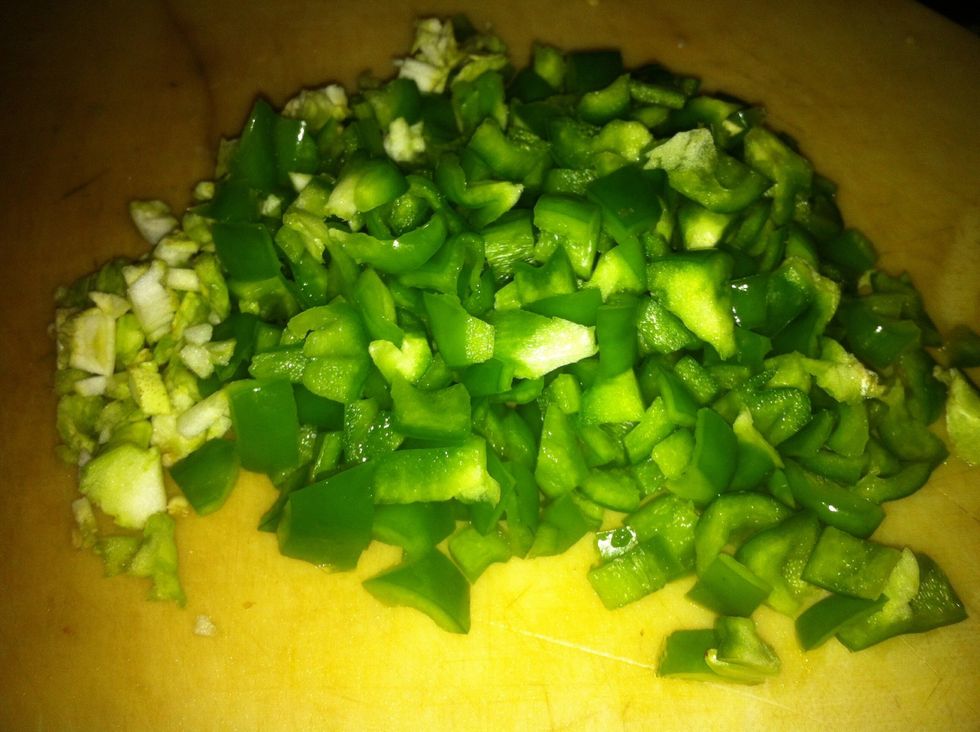 cut bell peppers into squarish pieces
