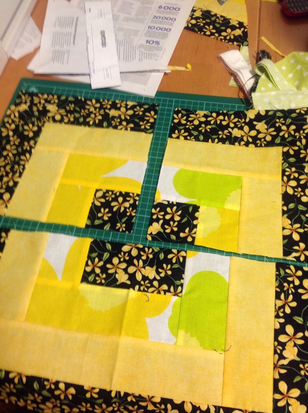 Cut both blocks in four sections.