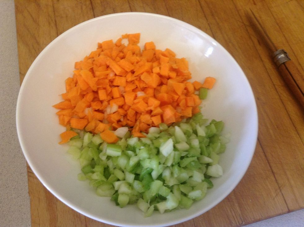 Cut carrots and celery into pieces