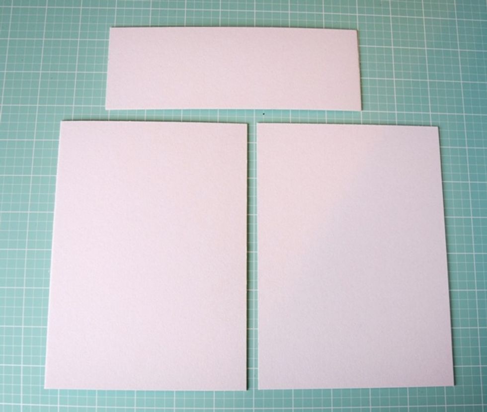 Cut chipboard 2 pc 7,08\u201d\u04455,11\u201d \u0438 1 pc 7,08\u201d\u04452,5\u201d. This is the future cover of our Book-Box.