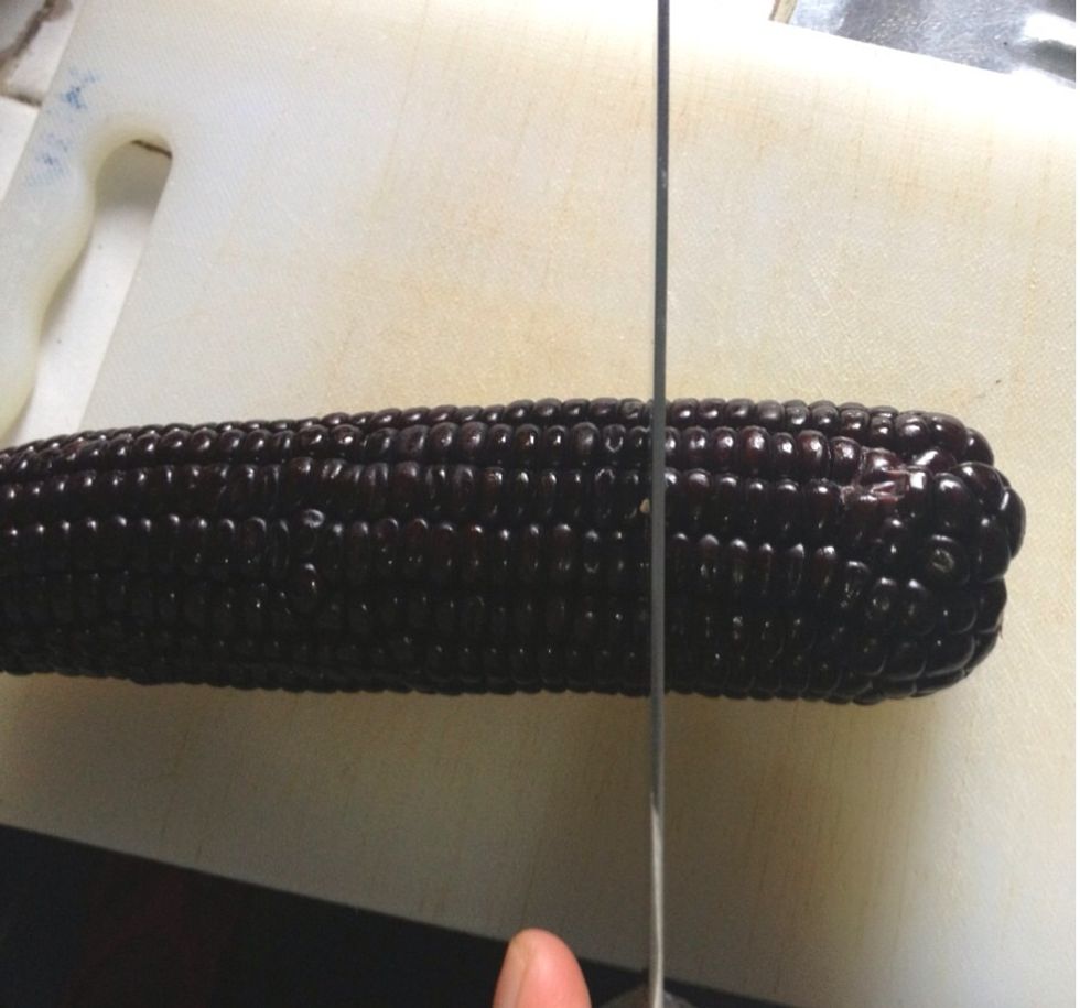 Cut each corn into 3 parts