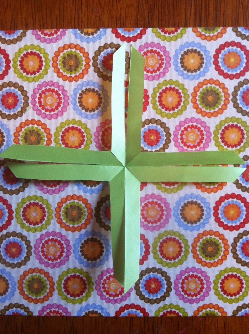 Cut each propeller in half. All the way down to...