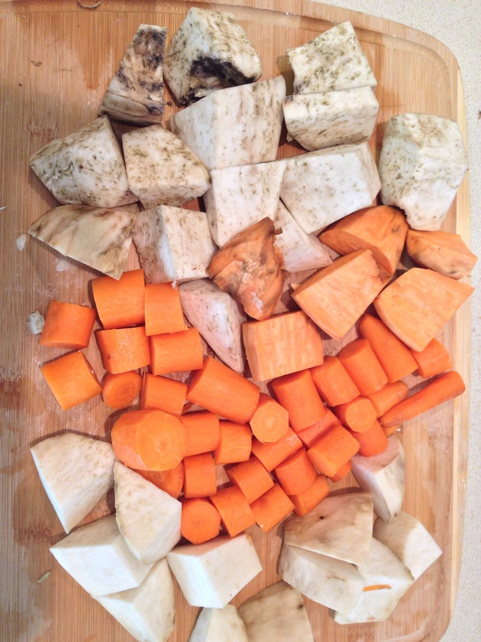 Cut in small cubes
