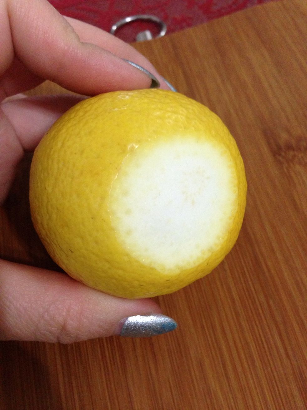 Cut off the bottom makes it possible to stand steadily.