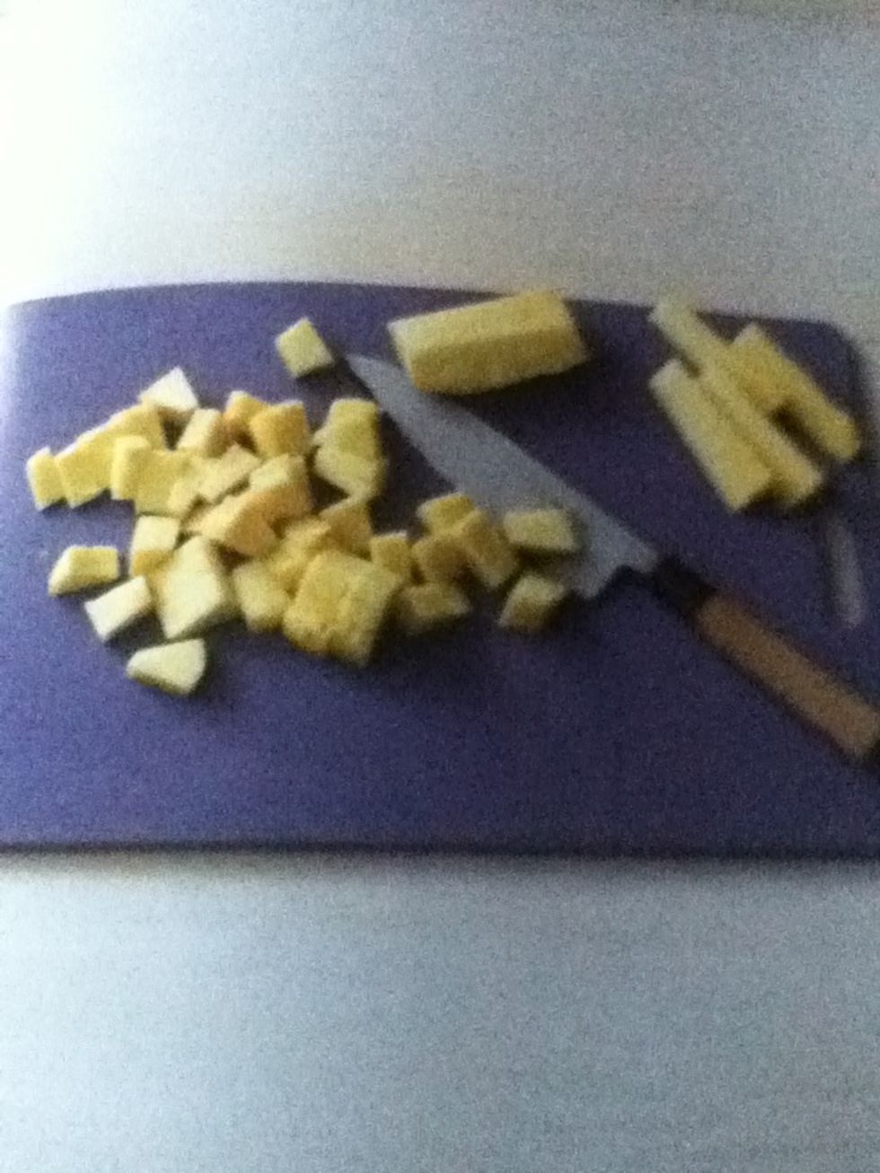 Cut off the skin of he pineapple and remove the core and cut the flesh into chunks