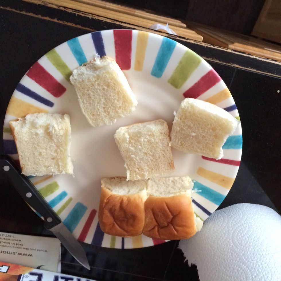 Cut open the Hawaiian bread