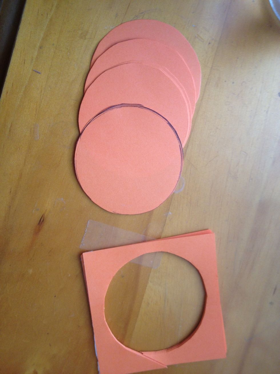 Cut out 8 identical circles