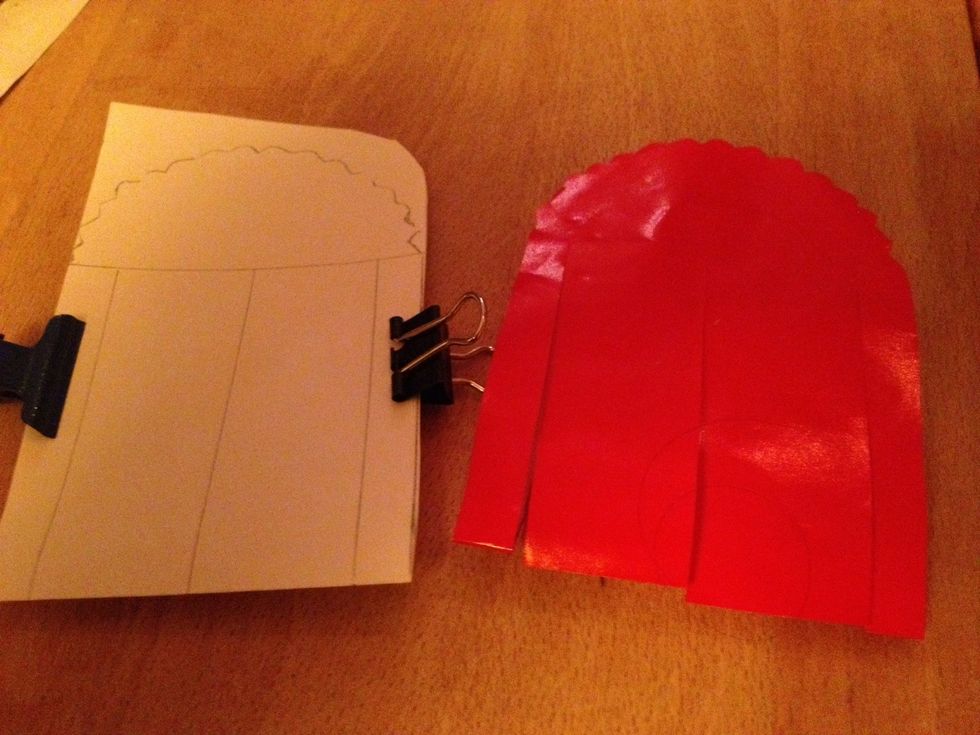 Cut out the shapes. I use a small paper clip while I cut, to prevent the glossy paper from slipping. Turn your paper so the coloured side is out.