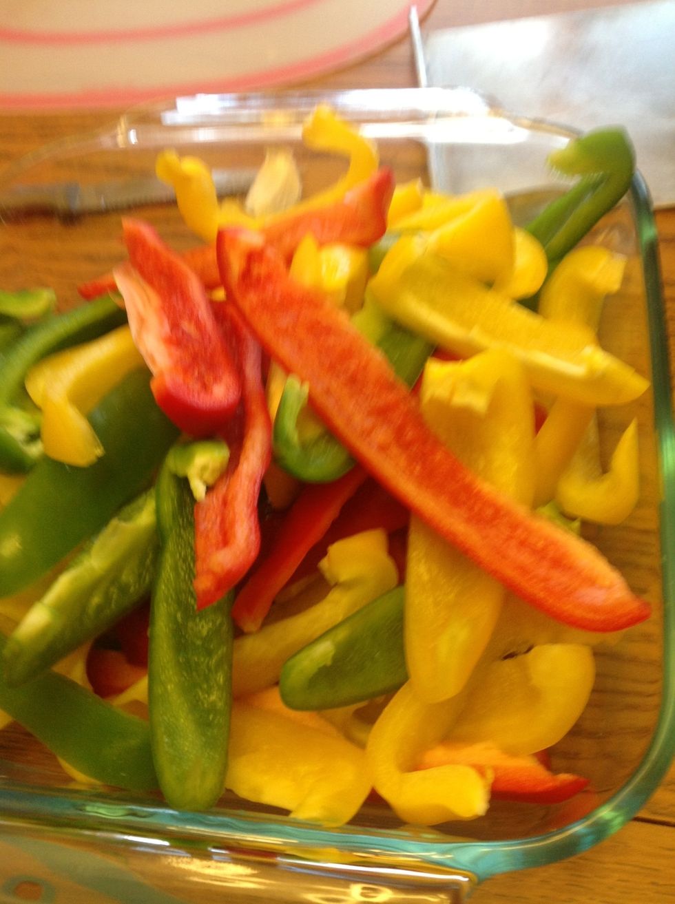 Cut peppers.