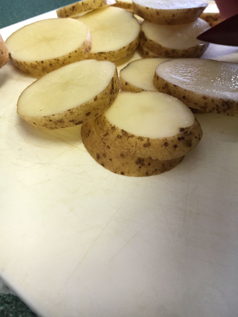 Cut potatoes 1/4 thick