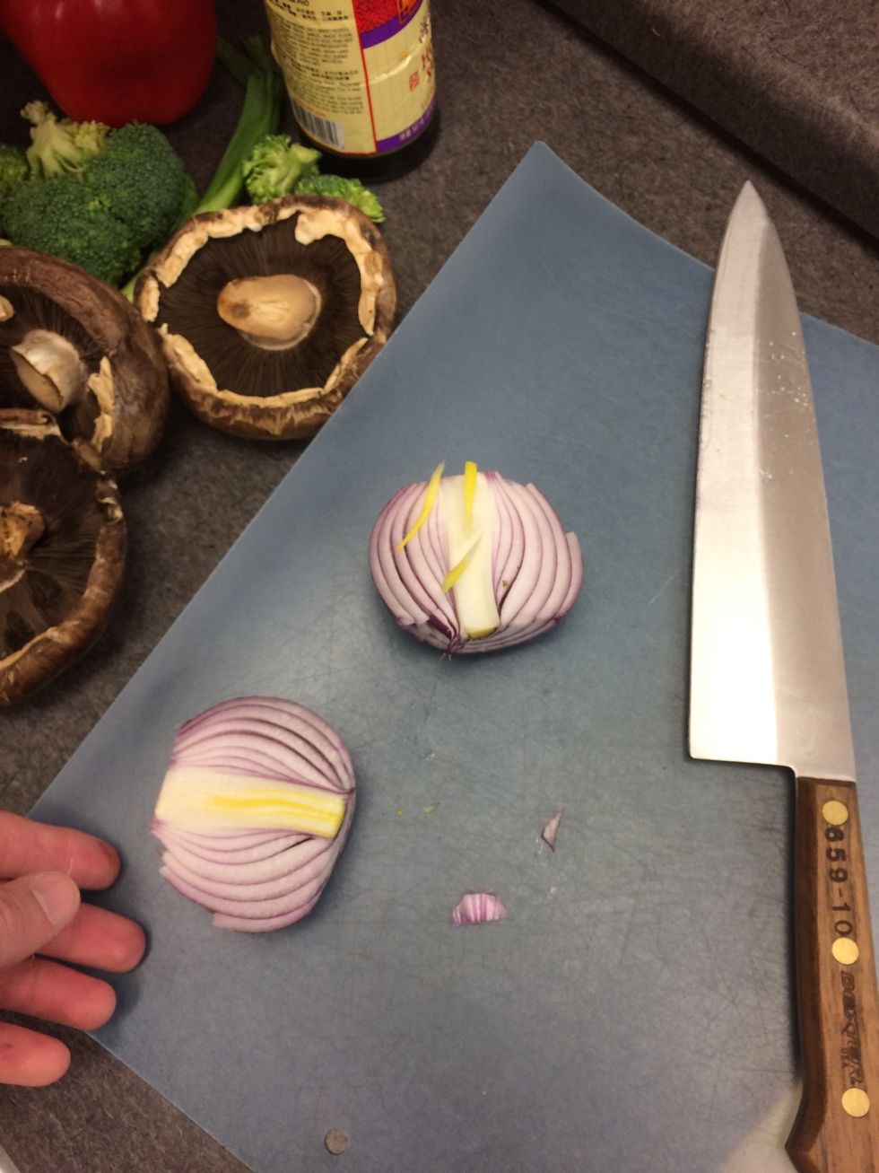 Cut red onion in half