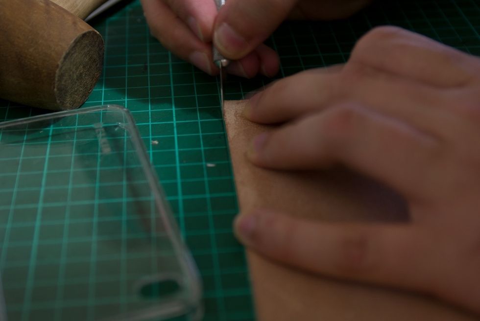 Cut rounded corners.