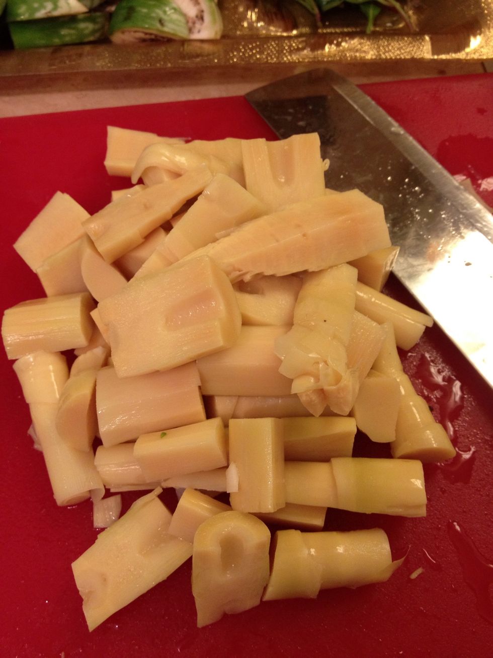 Cut the bamboo into bite sized pieces.