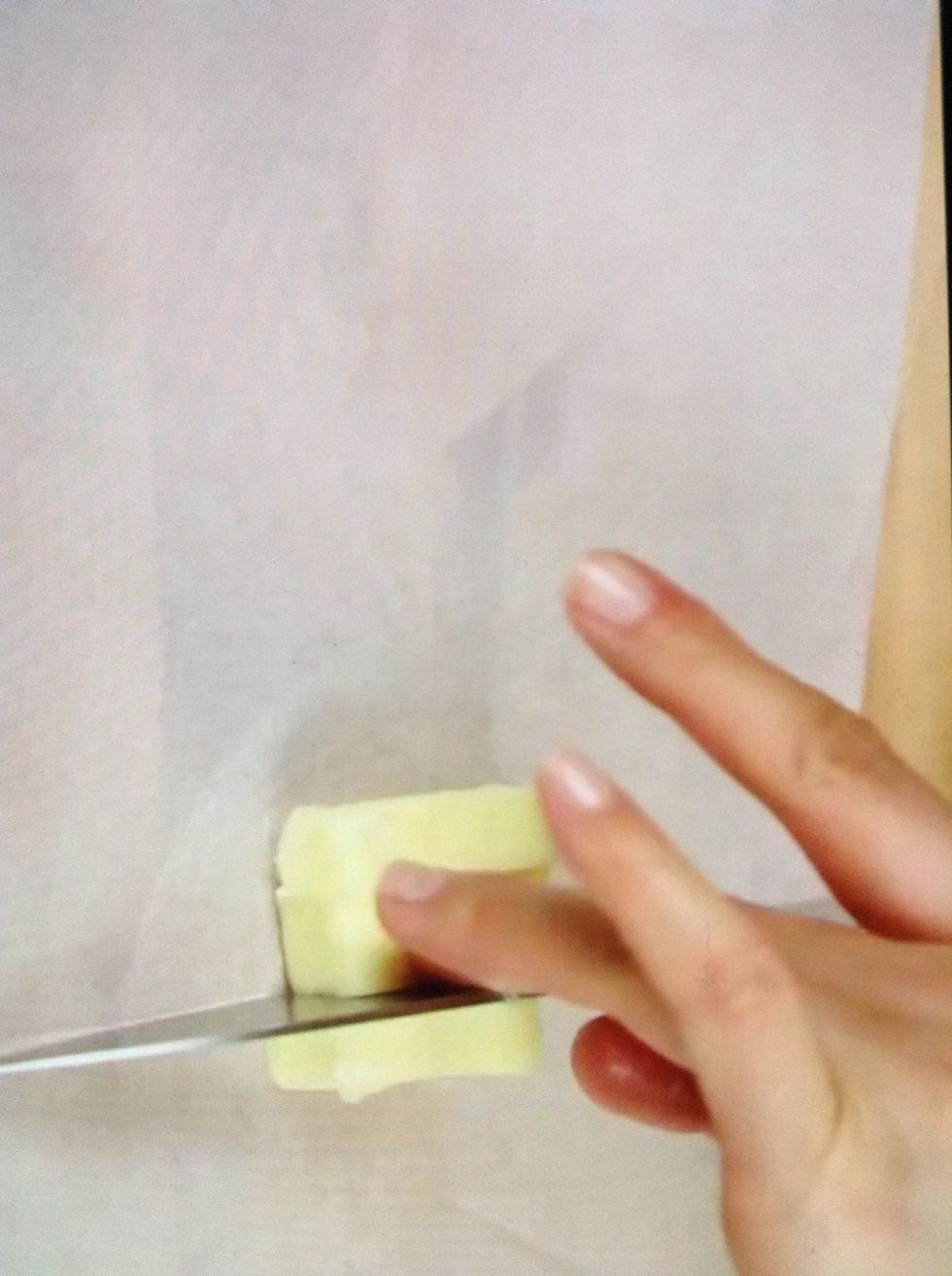 Cut the butter into small squire