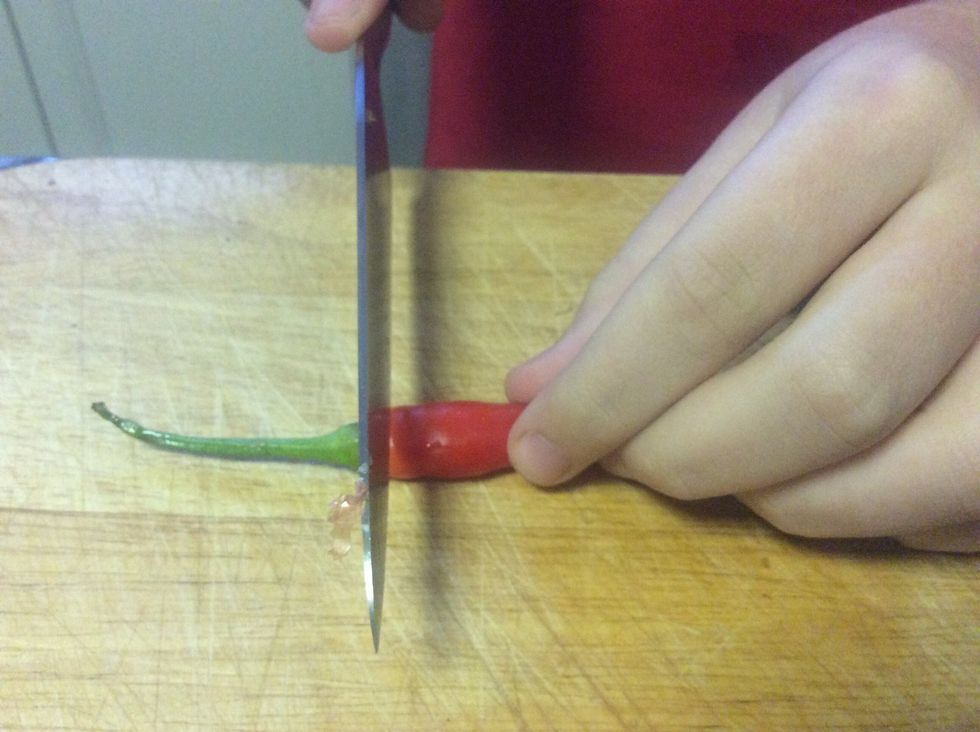 Cut the end of your chilli