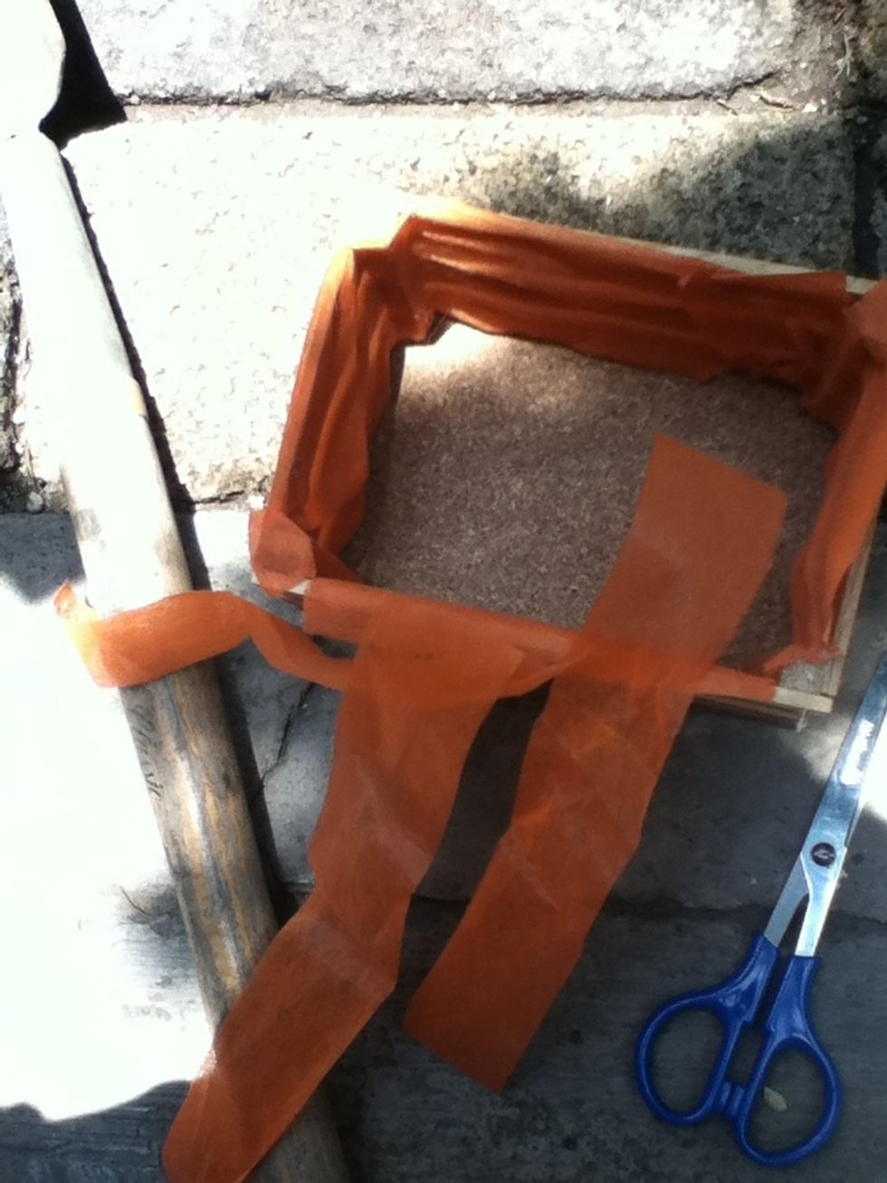 Cut the fabric into strips