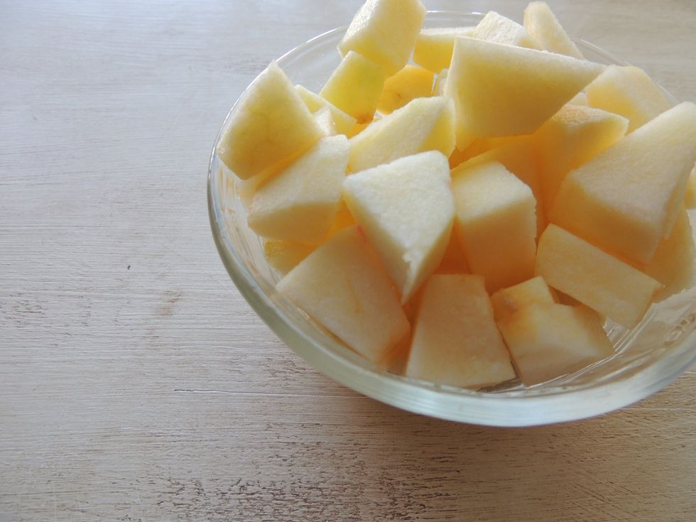 Cut the fruit to a size you prefer. I like a bit of a crunch.