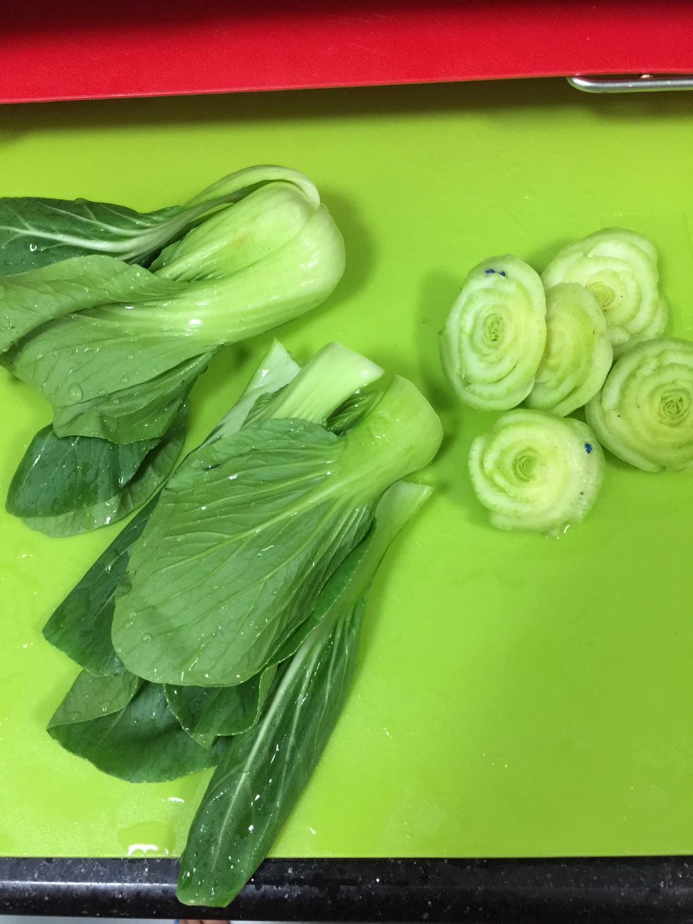 Cut the heart, as you can see there are some dirts hidden inside.