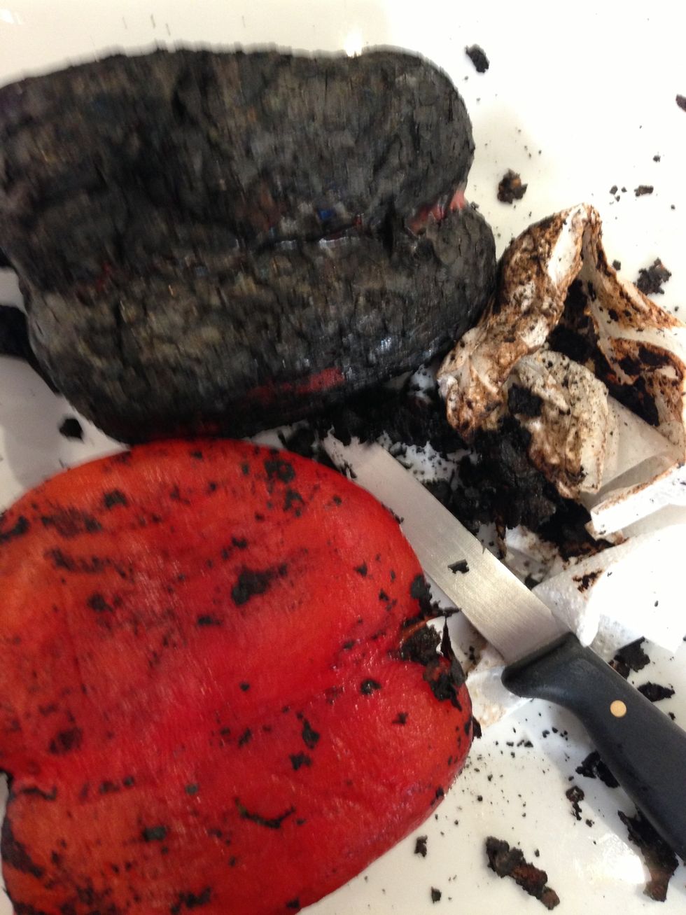 Cut the in half . Either you clean then clean them under running water... Unless u want to save water... Then clean them wit a kitchen towel and scrape the rest wit a knife