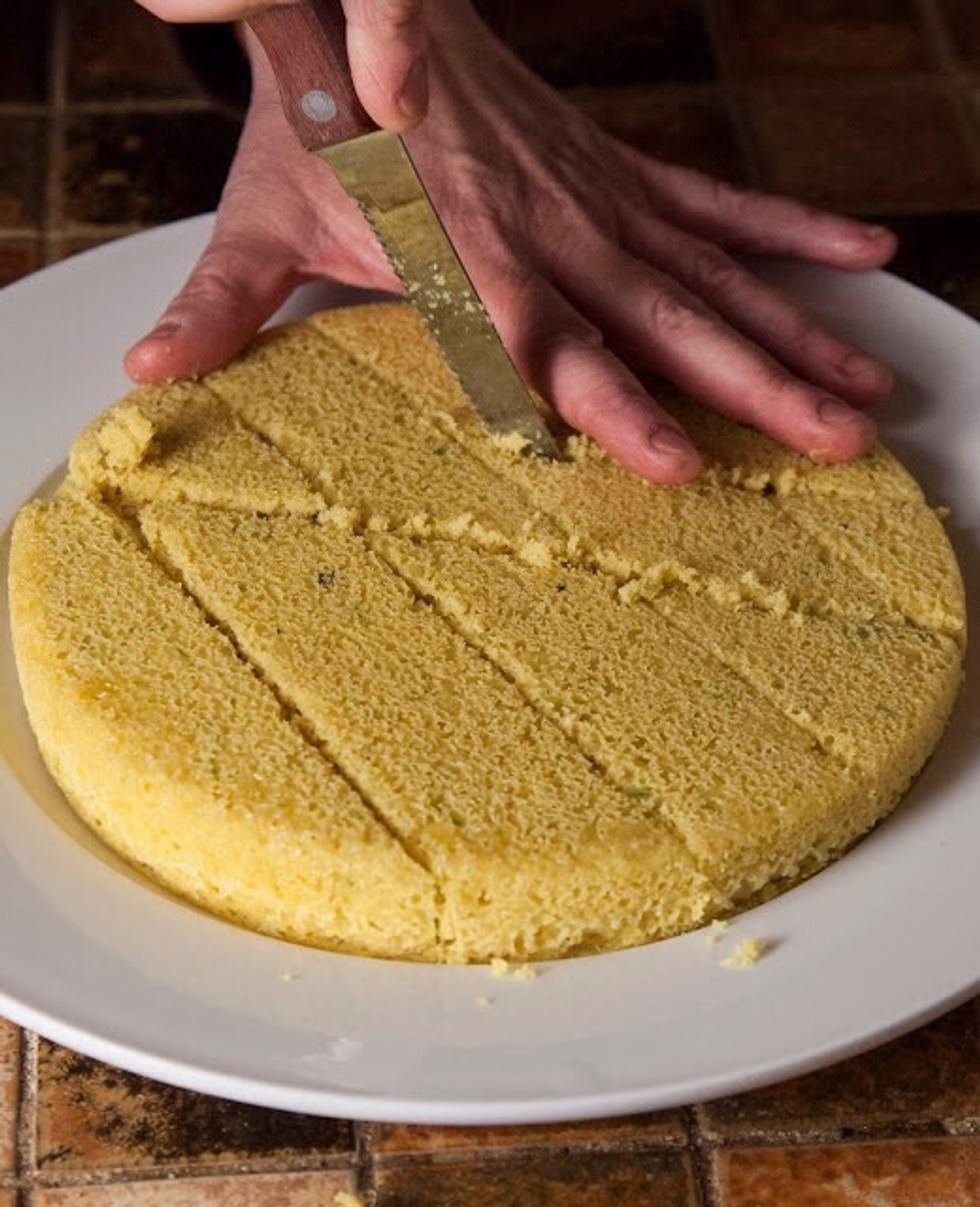 Cut the the bread into criss-cross diamond shapes.