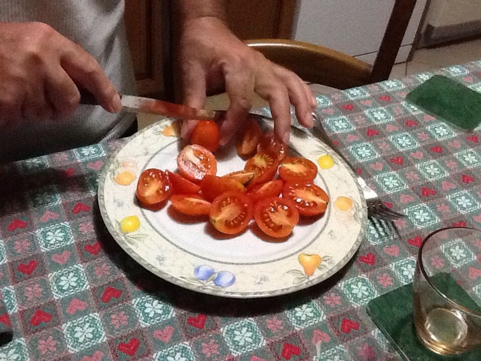 Cut the tomatoes into small pieces