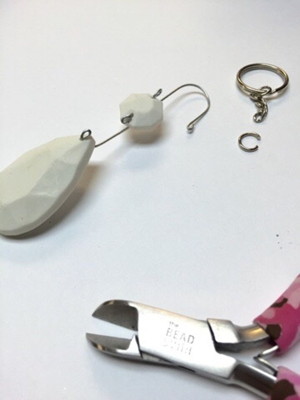 Cut the wire and save the top part for another project!