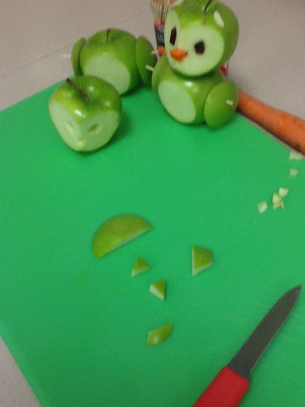 Cut triangles out of the wings for owl ears