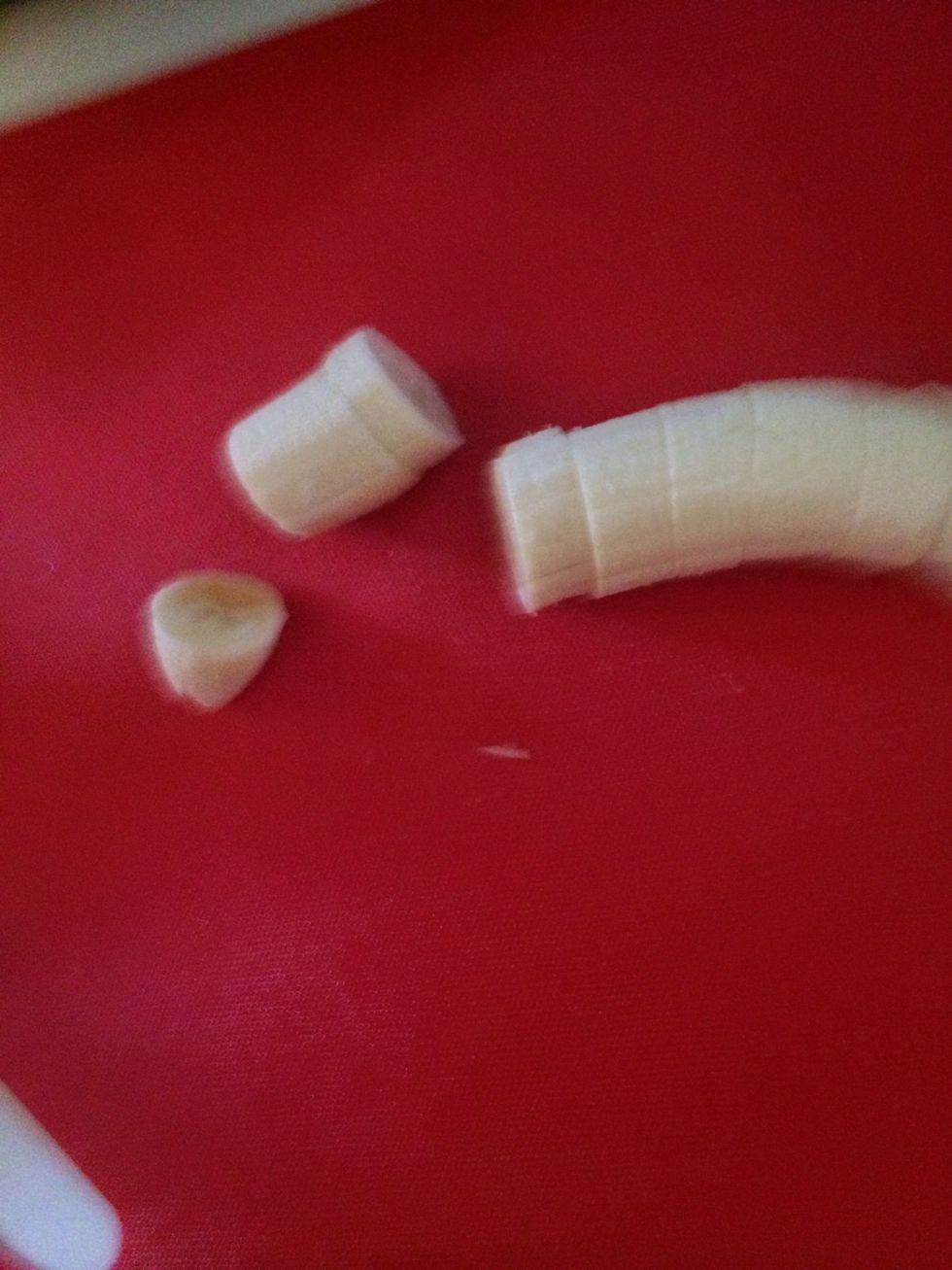 Cut up banana and add