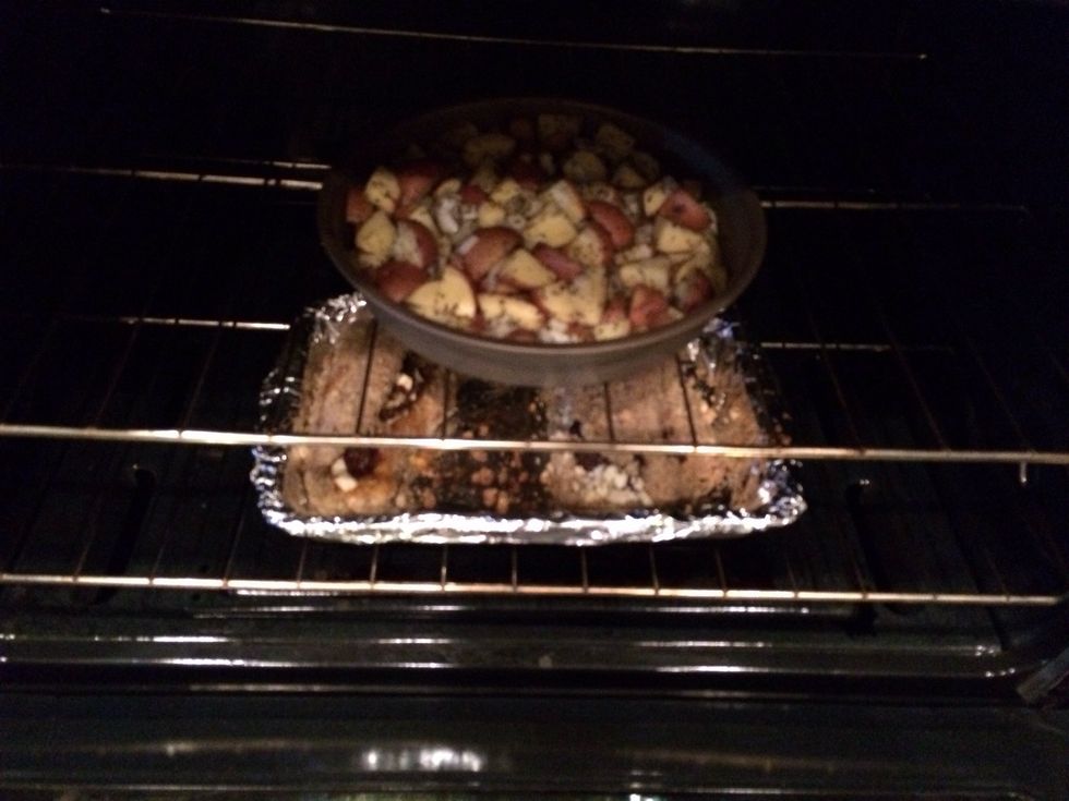 Cut up red potatoes and put in a bag with 2 tblspn butter. Coat and place in pan...cook for 20 minutes, take out and coat with cheese. You can season them how you'd like.