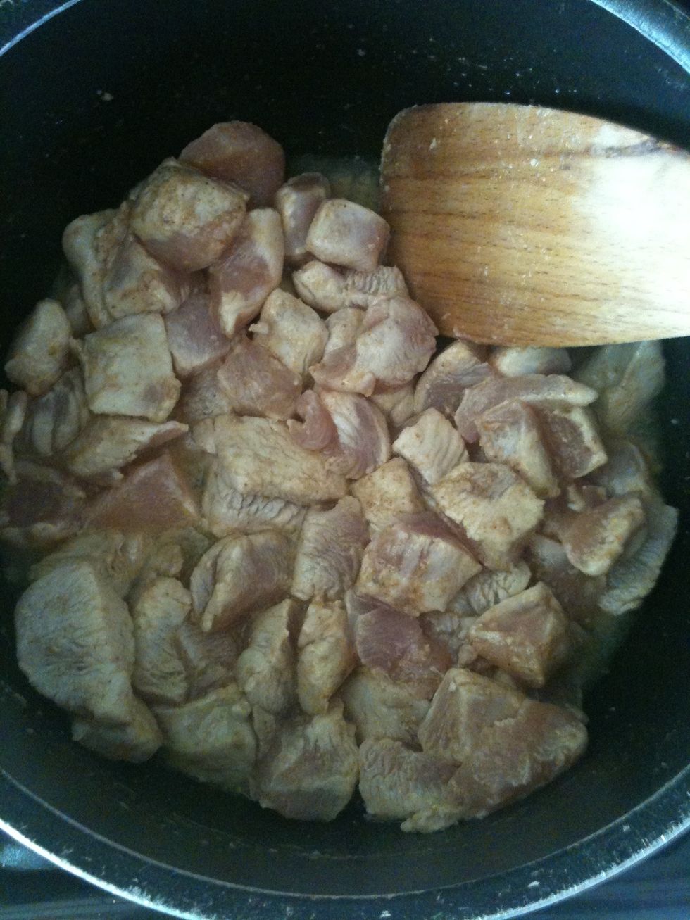 Cut up your chicken boobs into bite size pieces then add to the oil, fry until almost done then add some of the chicken stock (just a bit) to keep the chicken juicy!