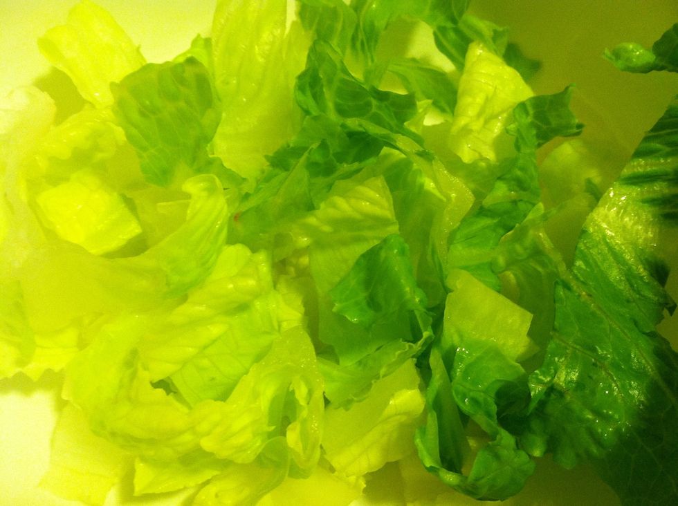 cut up your lettuce into bitesize peices. i used romain lettuce.