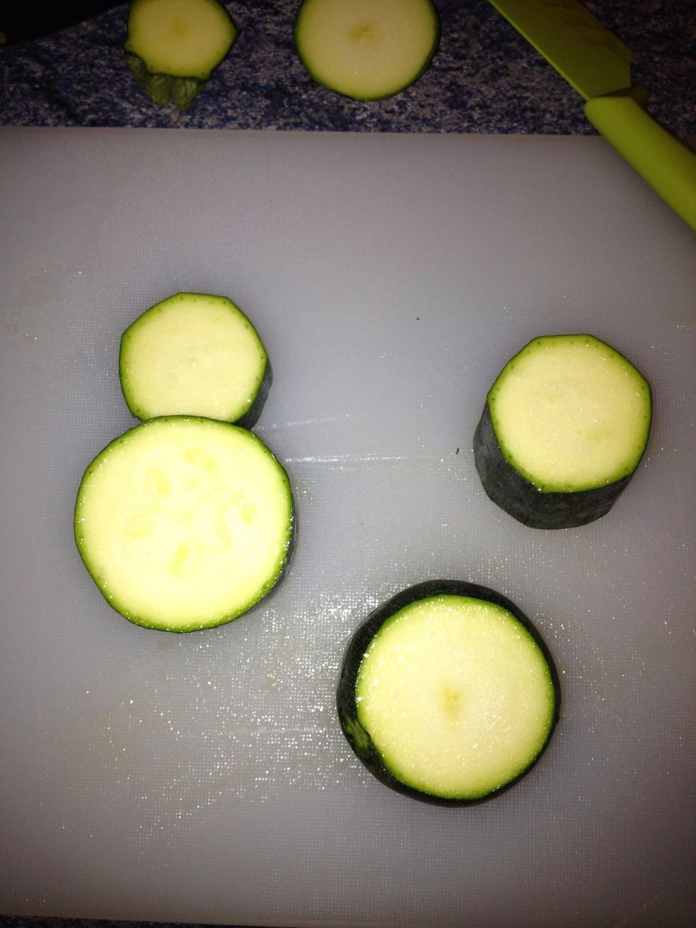 Cut you zucchini in to 5cm peaces