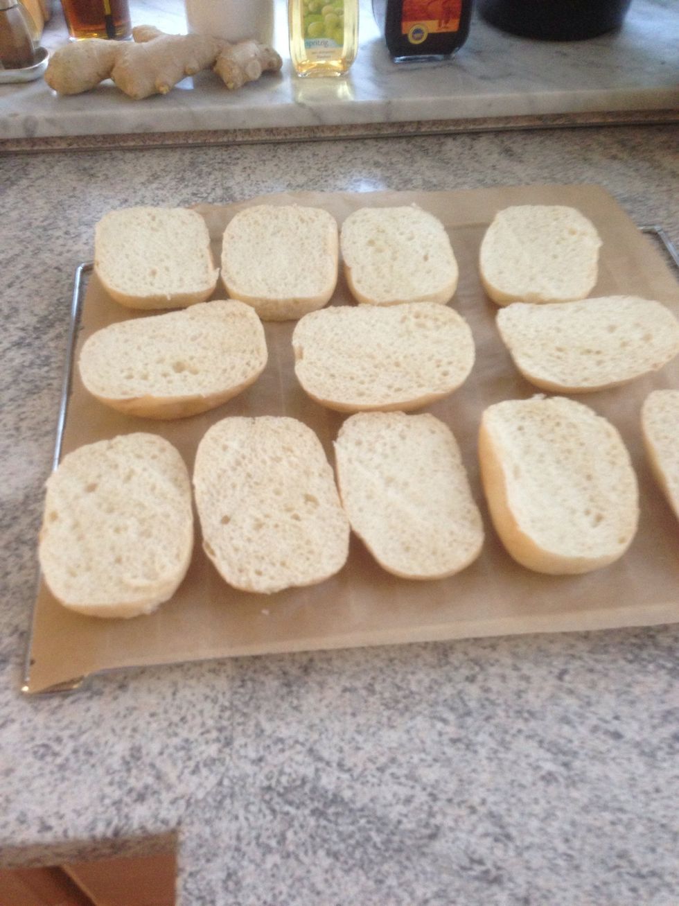 Cut your Buns into half!