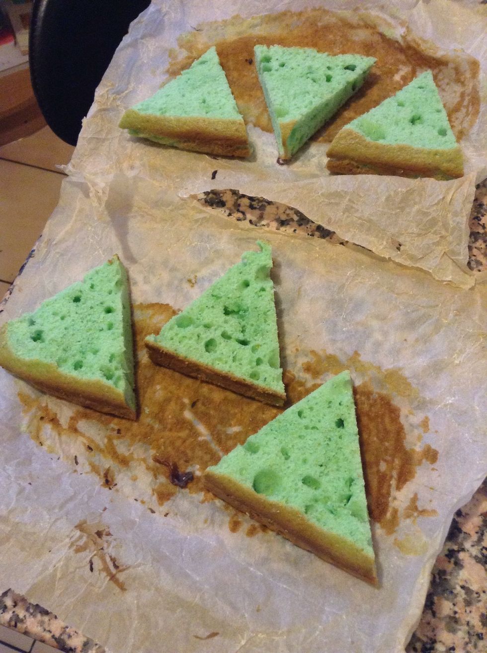 Cut your cakes into triangles.