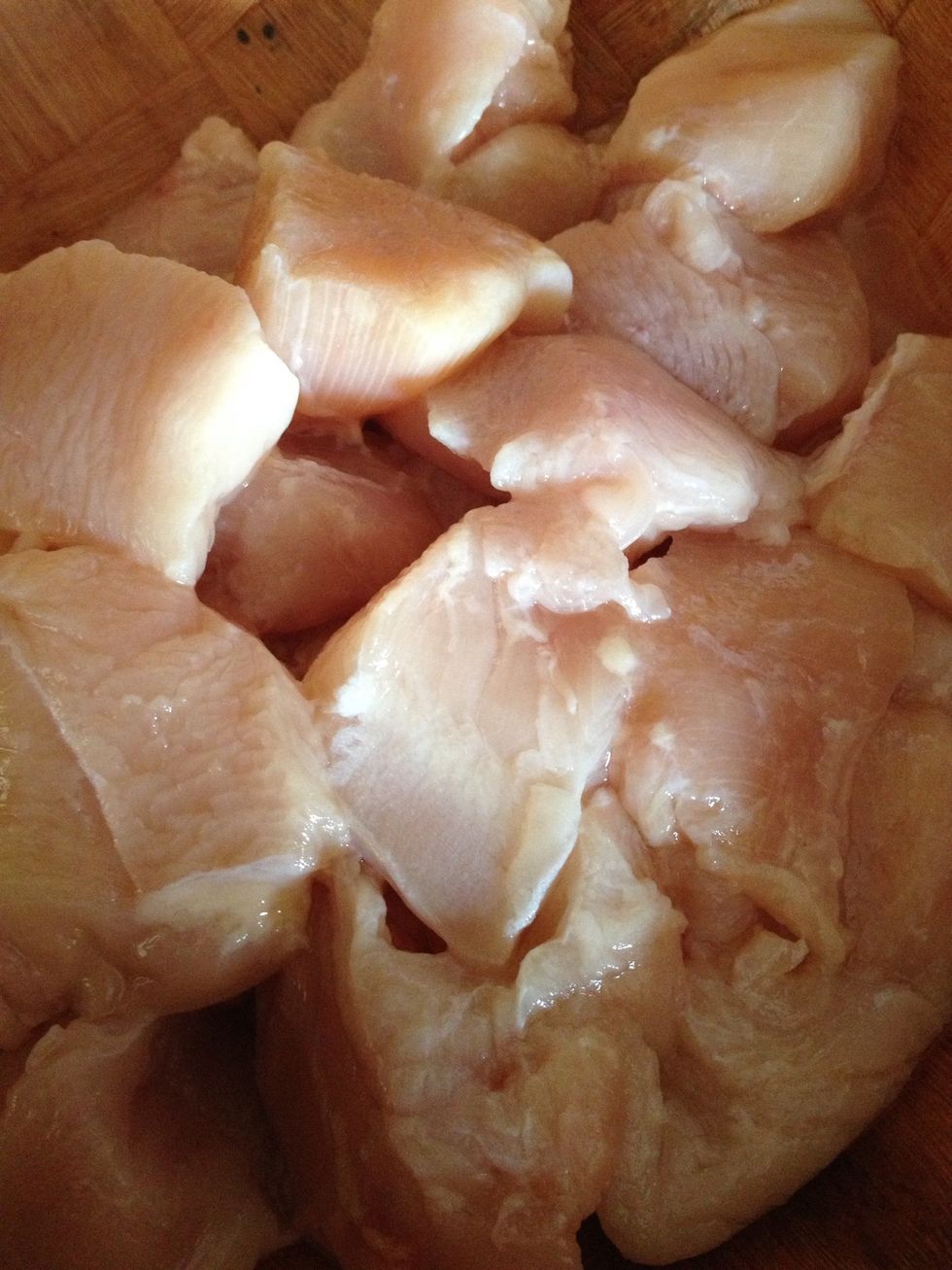 Cut your chicken in cubes